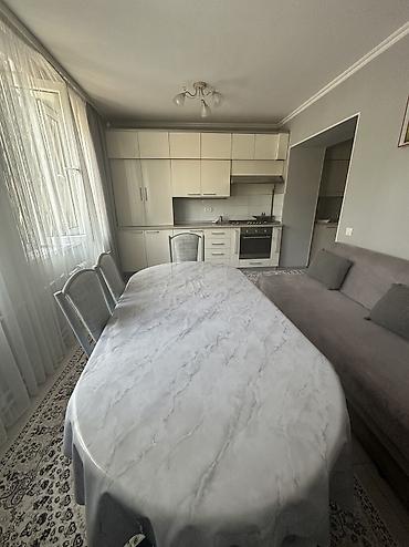Продажа квартир: 3 комнаты, 101 м², ул. Калык Акиева Индивидуалка, 1 этаж — 3