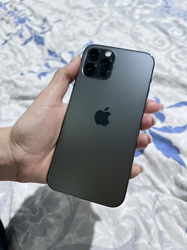 телефон 256 гб: IPhone 12 Pro, Б/у, 256 ГБ, Graphite, Кабель, Чехол, 88 %