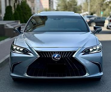 rx 450h: Lexus ES: 2022 г. — 1