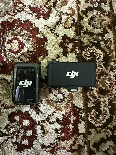 Компактный аксессуар DJI для подключения к смартфону. На фото
