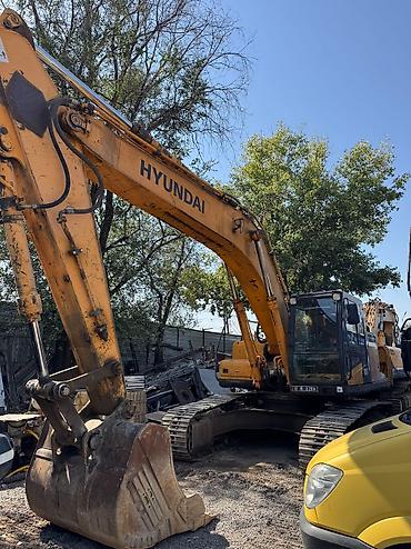 Услуги экскаватора: Организация сдает в аренду на длительный срок гусеничные экскаваторы — 7