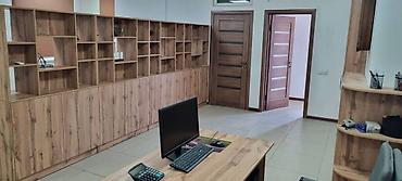 Аренда офисов: Ошский рынок Сдается офис Площадь: 65м2 5-этаж 1 линия С мебелью — 5