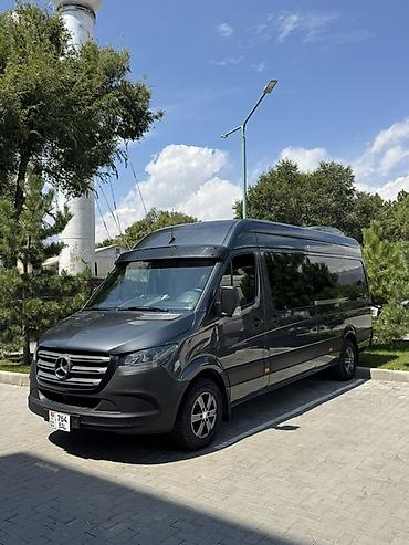 2 2 мерс: Mercedes-Benz Sprinter (длинная база, высокий потолок), темно-серый — 2