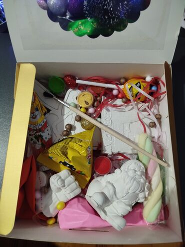 Hədiyyə bağlamaları: Hədiyyə qutusu, Yeni, rəng - Ağ, Ödənişli çatdırılma — 5