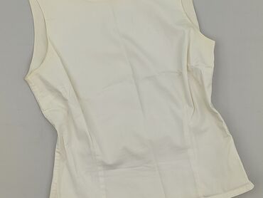 czarne t shirty i marynarka: Top damski, rozmiar S