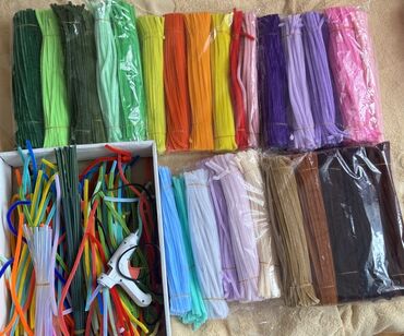 Pərdə və jalüzlər: Məhsul: Rəngarəng “pipe cleaner” (chenille) dekorativ çubuqlar və əl