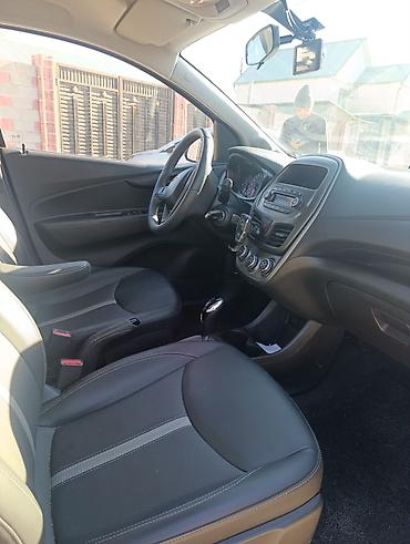 tir: Chevrolet Spark: 2020 г., 1 л, Автомат, Бензин, Хэтчбэк — 6