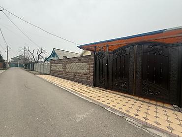 Распашные ворота: Продаётся дом адрес Село Восток 'все условия газ 'трех фазка ' общий — 2