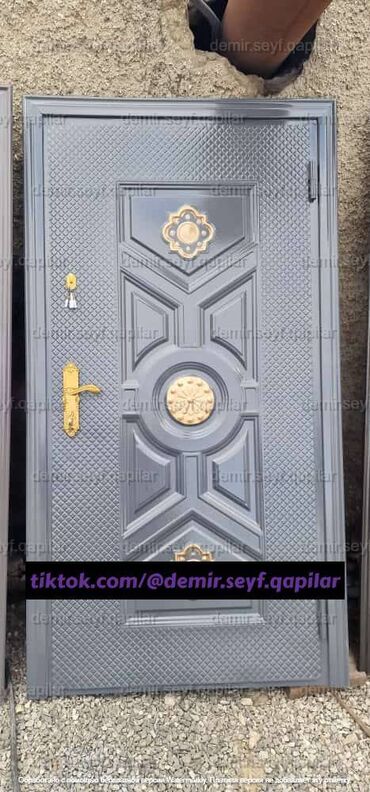 Giriş qapıları: Seyf qapılar Münasib qapılar Dəmir qapı Ev qapıları Çol qapısı -da lalafo.az — 4 Giriş qapıları: Seyf qapılar Münasib qapılar Dəmir qapı Ev qapıları Çol qapısı — 4