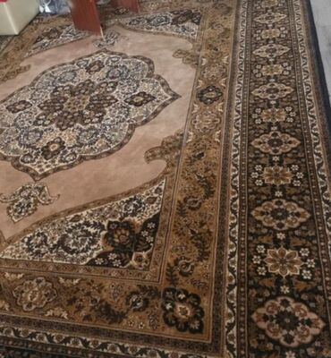 abşivka taxta: Xalça Dekorativ, Kredit yoxdur