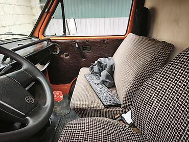 Продажа авто: Volkswagen Transporter: 1986 г., 1.6 л, Механика, Дизель, Бус — 5