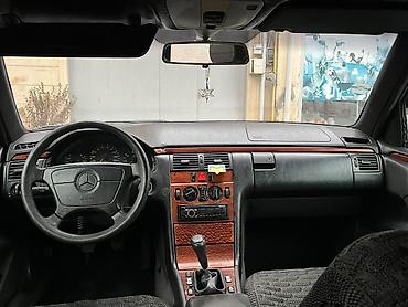 ucuz masin satişi: Mercedes-Benz E-Class: 2.2 l | 1998 il Sedan — 3
