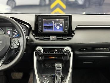 Toyota: Toyota RAV4: 2019 г., 2.5 л, Вариатор, Гибрид, Кроссовер — 10