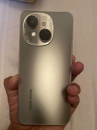 samsung a52s: Tecno Spark, Новый, 128 ГБ, цвет - Золотой, 2 SIM