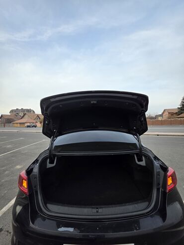 Renault: Renault SM6: 2019 г., 2 л, Автомат, Газ, Седан — 5