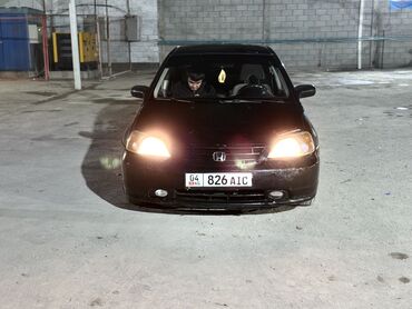 срочно продаю машину бишкек: Honda Civic: 2003 г., 1.7 л, Автомат, Бензин, Седан