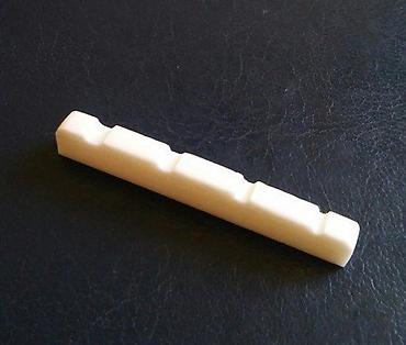 gitare beograd: NUT OD KOSTI ZA BASS GITARU 38MM 42MM 43MM | Slanje po dogovoru ili — 2