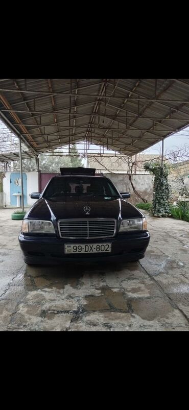 kredit masin mersedes: Mercedes-Benz 200: 0.2 l | 1999 il Hetçbek