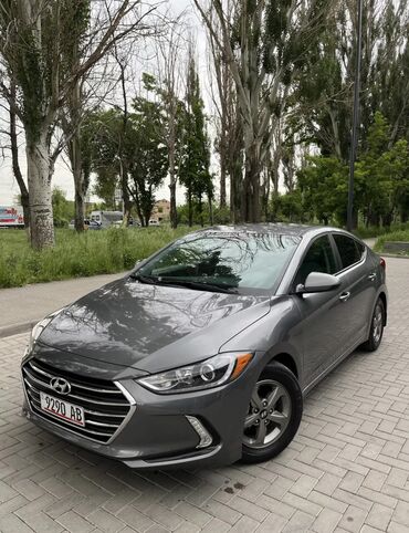 двух мостовый: Hyundai Elantra: 2018 г., 1.4 л, Автомат, Бензин, Седан