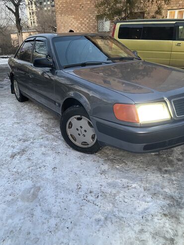 Audi: Audi S4: 1992 г., 2.3 л, Механика, Газ, Седан