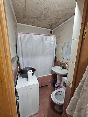 Продажа квартир: 2 комнаты, 38 м², Золотой квадрат Хрущевка, 1 этаж — 11