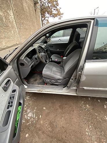 e klass: Kia Magentis: 2005 г., 2 л, Механика, Бензин, Седан — 8