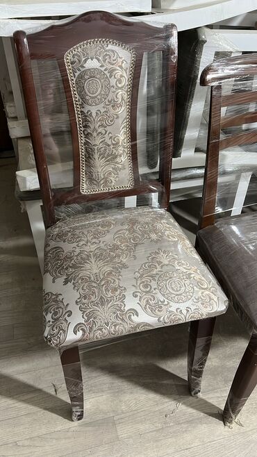 Стулья для зала: Цех «12 СТУЛЬЕВ» Мы являемся производителем Много вариантов стульев — 3