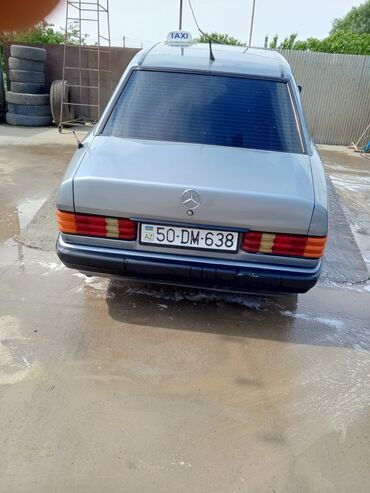 mersedes 320: Mercedes-Benz 190: 1.8 л | 1989 г