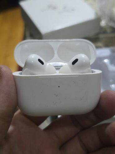 airpods max qiymeti: Б/у Беспроводные (Bluetooth) Наушники, Apple, цвет - Белый