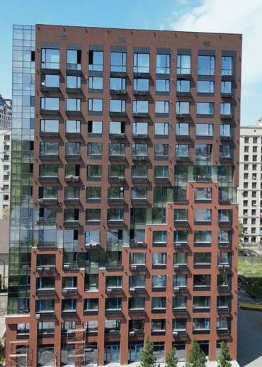 срочно продаётся 1 комнатная квартира в районе ошского рынка по улице кенсуйская: 1 бөлмө, 40 кв. м, Элитка, 9 кабат, ПСО (өзү оңдоп түзөтүп бүтүү үчүн)