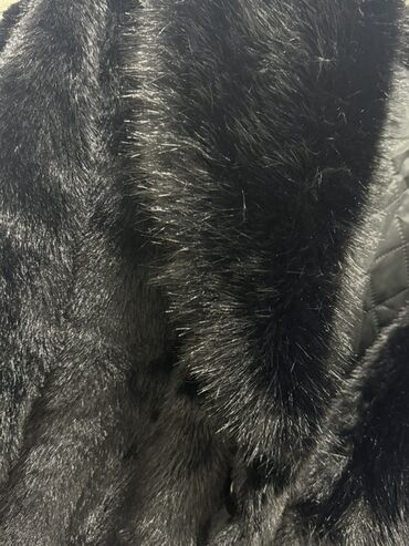 шуба норковая новая: Qara süni kürk palto - Material: yumşaq, sıx tüklü süni kürk; iç