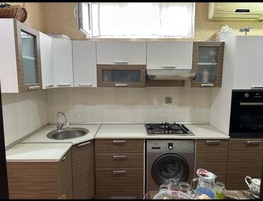 Divan və masa dəstləri: Salam yalnız vatsapa yazınMetbex mebeli olcu 3.50 uzerinde qaz moyka