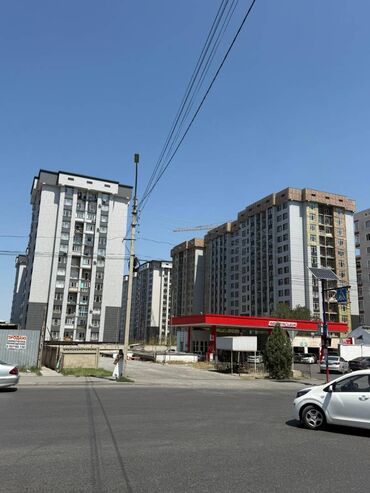 2 комнатная квартира в джале: 2 бөлмө, 69 кв. м, Элитка, 3 кабат, ПСО (өзү оңдоп түзөтүп бүтүү үчүн)