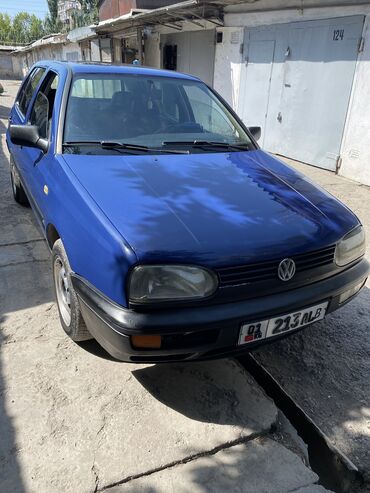 на гольф 3 венто: Volkswagen Golf: 1993 г., 1.6 л, Механика, Бензин, Хэтчбэк