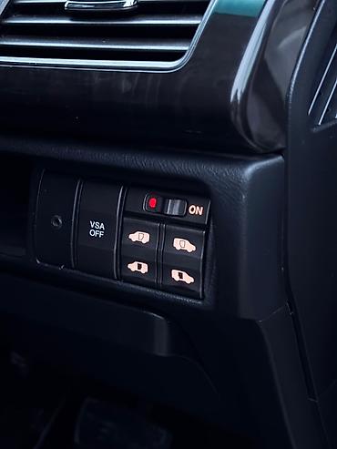 Honda: Honda Elysion: 2007 г., 3 л, Автомат, Газ, Минивэн — 15