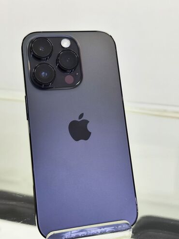 Apple iPhone: IPhone 14 Pro, Б/у, 128 ГБ, Jet Black, Защитное стекло, Кабель, 88 %