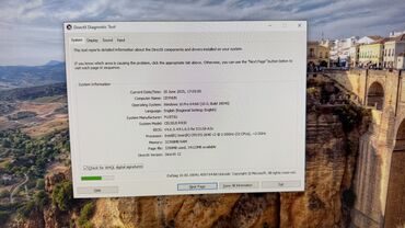 Masaüstü kompüterlər və iş stansiyaları: Fujitsu Celsius R930N ve Celsius M730N Workstation CPU- Intel Xeon — 7