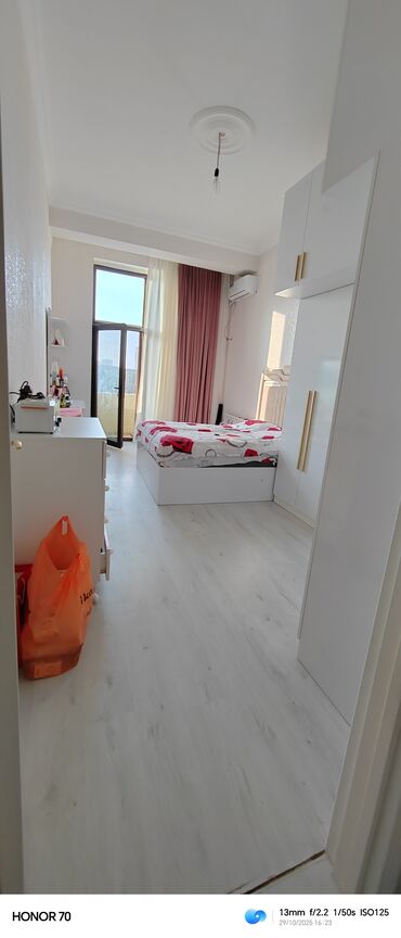 Sifarişlə digər ev mebeli: Mənzilin daxili dizaynı və mebel dəsti - Geniş giriş hissəsi üçün — 8