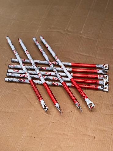 Электроды: Электроды сварочные: •УОНИ 13/55 •УОНИ 13/45 •МР-3 Люкс •Арсенал •ESAB — 25