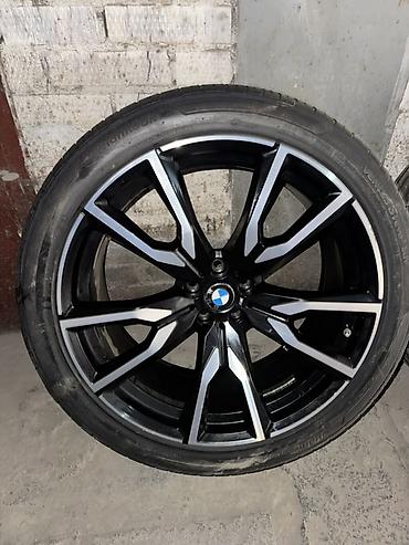 black: Литые Диски R 22 BMW, Комплект, отверстий - 5, Б/у — 6