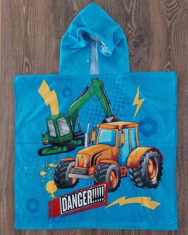 Ostale dečije stvari: Pončo peškir 
Cena: 1499 dinara
60*60 cm — 24