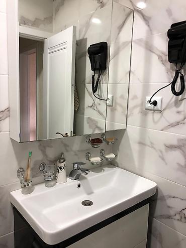 Долгосрочная аренда квартир: 3 комнаты, Собственник, Без подселения, С мебелью полностью — 12