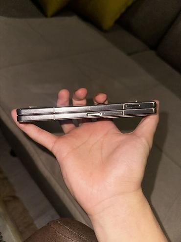 Техника жана электроника: Samsung Galaxy Z Fold 4, Колдонулган, түсү - Күмүш, eSIM — 4