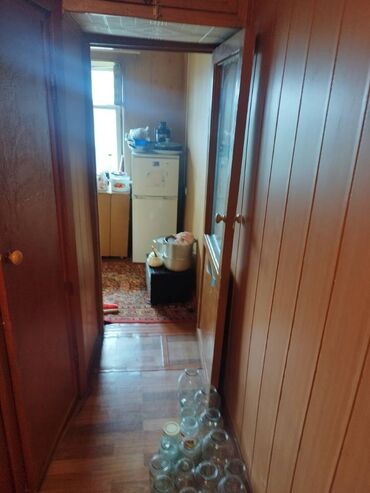 кто хочет обменять квартиру на дом: 2 комнаты, 42 м², Индивидуалка, 5 этаж