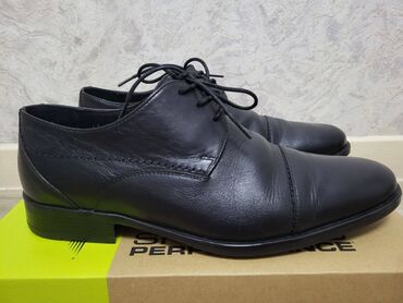 обувь мужской 41: Продам новые мужские кожаные туфли. Фирма Ralf Ringer, привезённые из