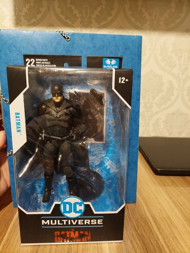 Oyuncaqlar: Batman orijinal Mcfarlane fiquru qutusu açılmayıb