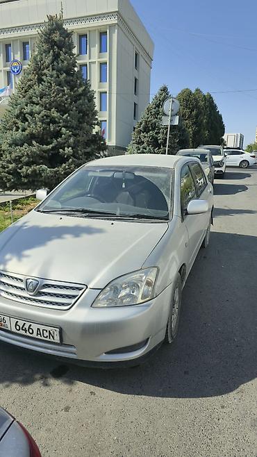 1 8 vvti: Toyota Allex: 2003 г., Автомат, Хэтчбэк — 3