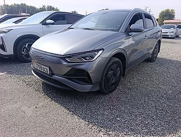 BYD E2: 2023 г., Робот, Электромобиль, Кроссовер