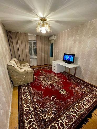 туп: 2 бөлмө, 57 м², Аламедин-1 мкр Жеке план, 3 кабат, Эски ремонт — 1