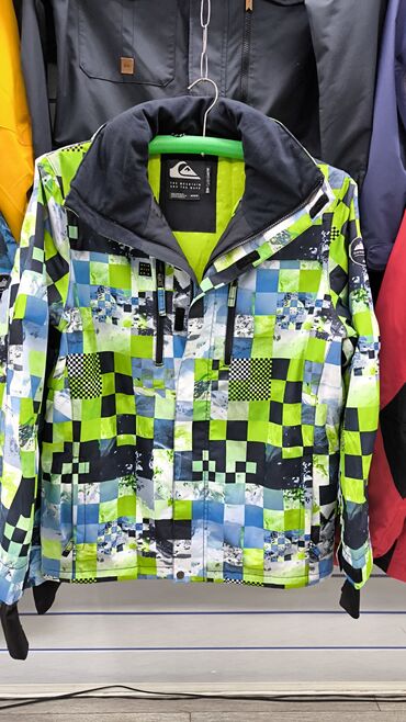 Мужские лыжные куртки: Куртка, Quiksilver, Новый, С утеплителем, Удлинённая куртка, Вентиляционные клапаны, Внутренние и внешние карманы — 23